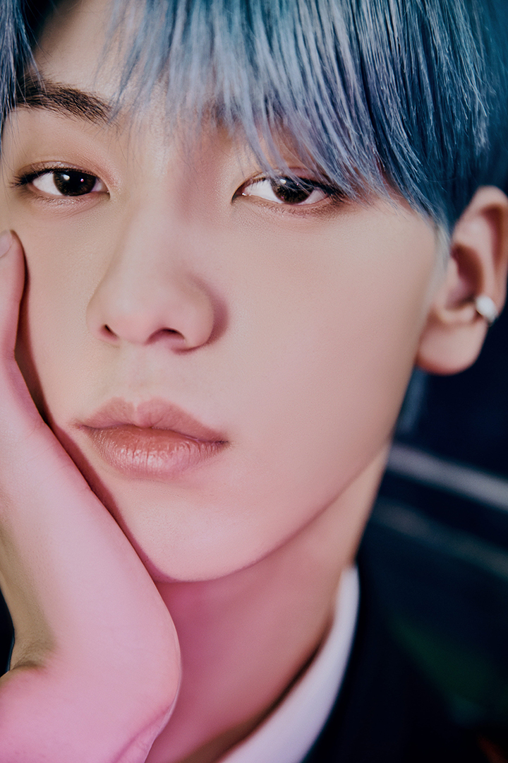 AR-Soobin; Photo of TOMORROW X TOGETHER member SOOBIN.