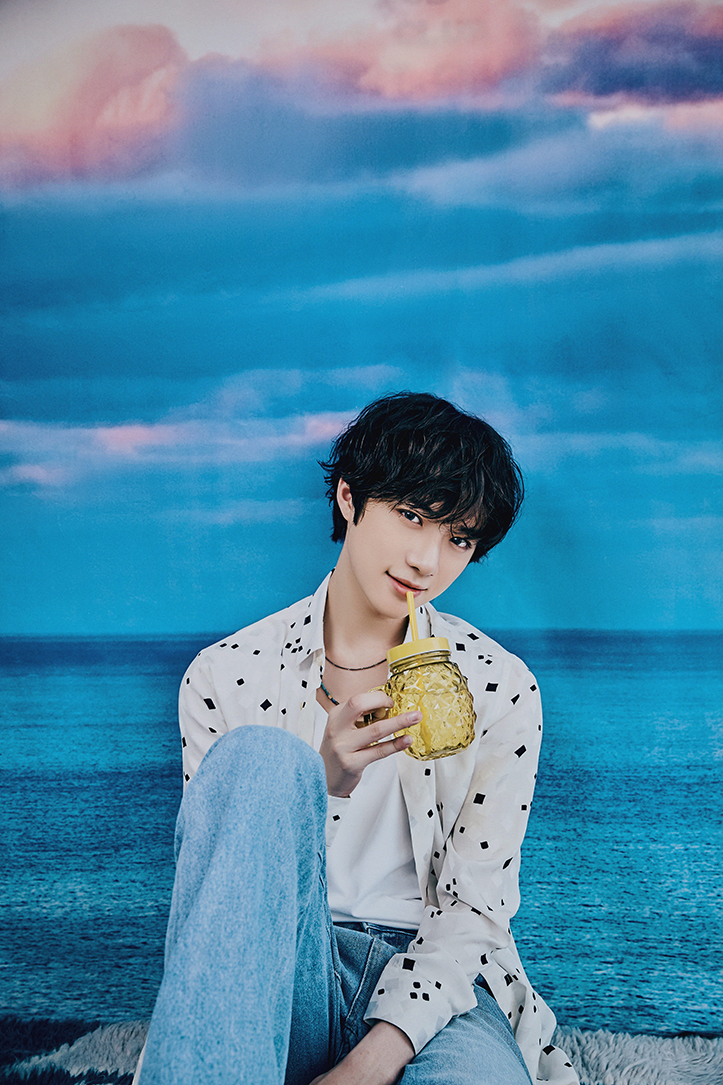 AR-Hueningkai; Photo of TOMORROW X TOGETHER member BEOMGYU.