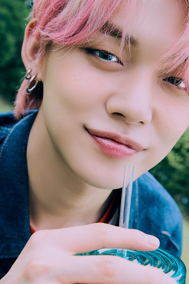 AR-Group; Photo of TOMORROW X TOGETHER member YEONJUN.