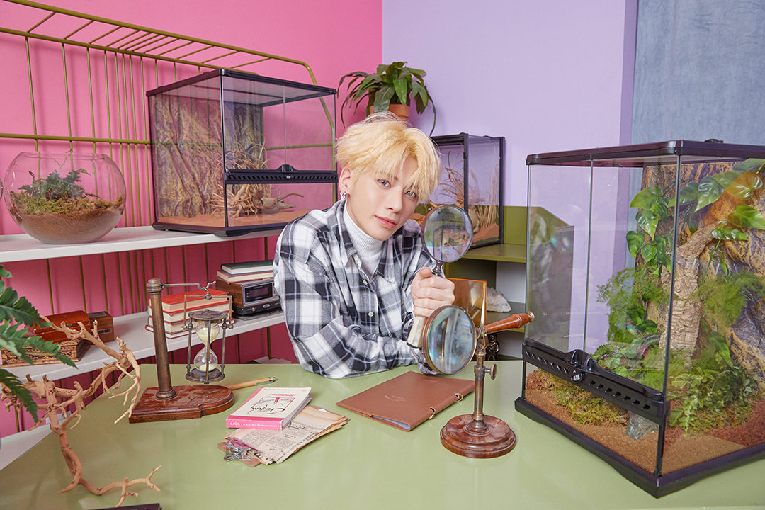 R-Taehyun; Photo of TOMORROW X TOGETHER member TAEHYUN.