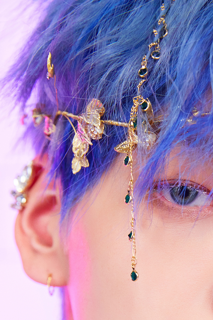 VR-Soobin; Photo of TOMORROW X TOGETHER member SOOBIN.