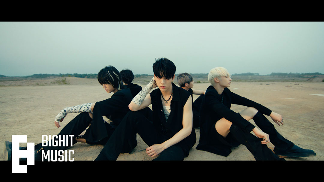 THE CHAOS CHAPTER: FIGHT OR ESCAPE | TOMORROW X TOGETHER | BIGHIT