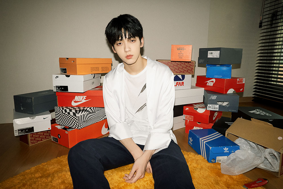Photo of TOMORROW X TOGETHER member SOOBIN