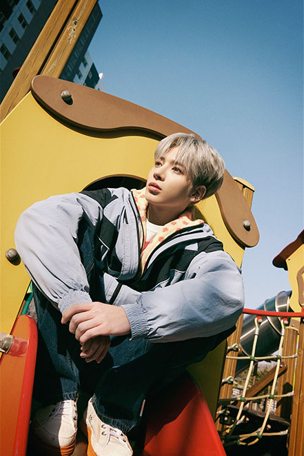 Photo of TOMORROW X TOGETHER member TAEHYUN.