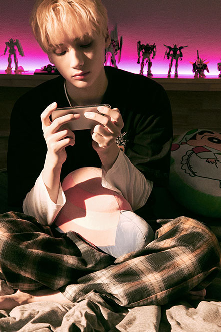 Photo of TOMORROW X TOGETHER member HUENINGKAI