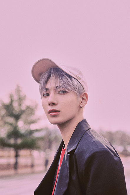 Photo of TOMORROW X TOGETHER member TAEHYUN.